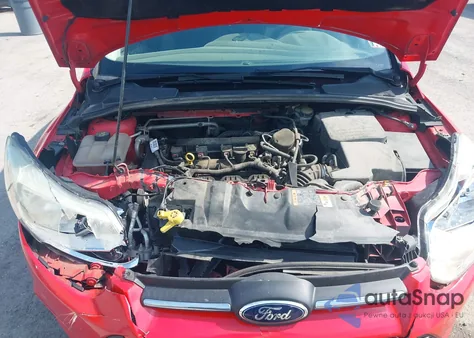 2014 Ford Focus Se из США, поврежденный, VIN 1FADP3F2XEL353185